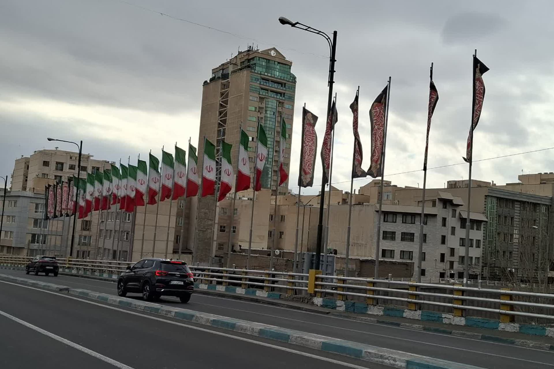 استطلاعات إيرانية تكشف تأييداً شعبياً للمقاومة رغم القصف