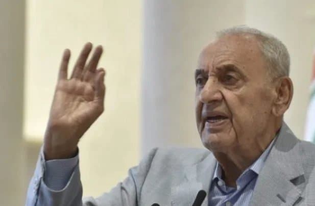 بري يرفض التهديدات الدبلوماسية ويؤكد التزام لبنان باتفاق وقف النار